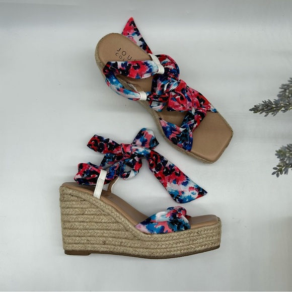 Journee Collection Surria Comfort Espadrille Platform Wedge Sandals Floral 7.5 M - Picture 5 of 5